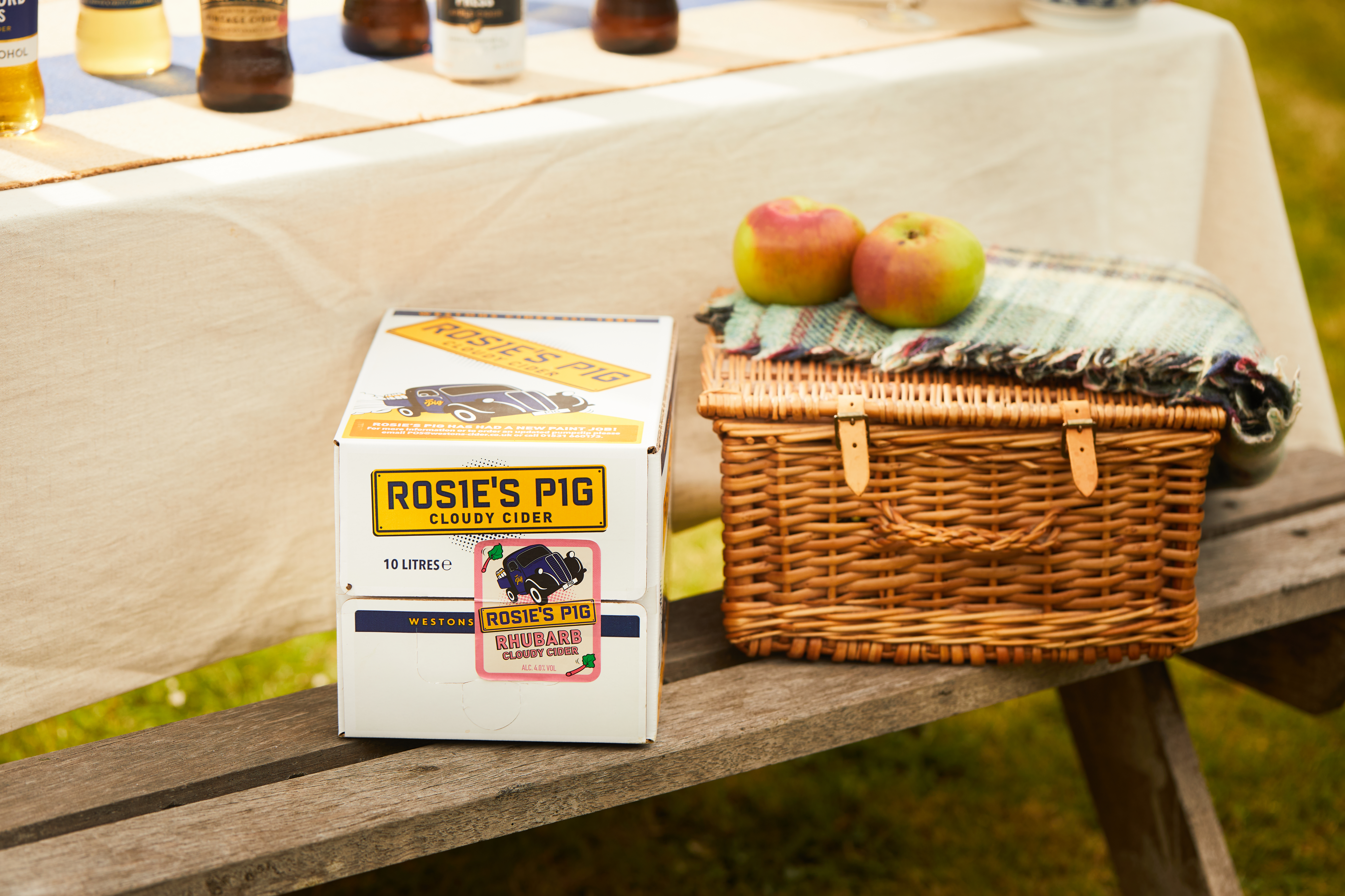 Rosie's Pig Cloudy Rhubarb Still Cider